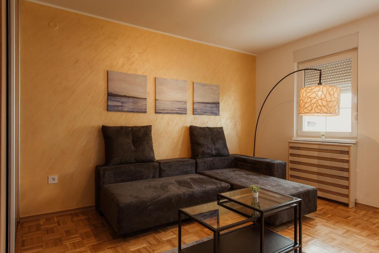 Mb Apartments Novi Sad Eksteriør bilde