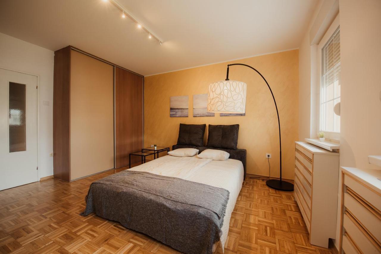 Mb Apartments Novi Sad Eksteriør bilde