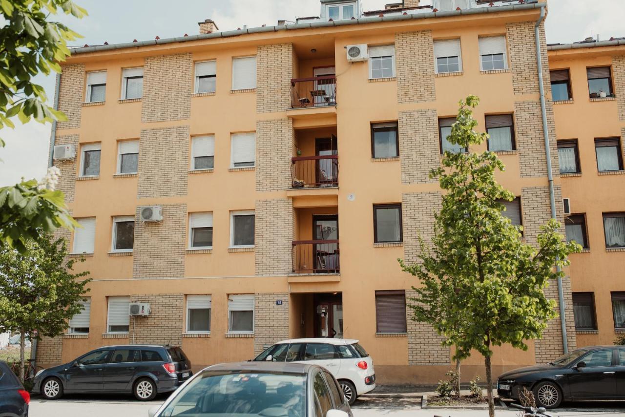 Mb Apartments Novi Sad Eksteriør bilde